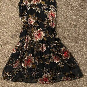 Velvet floral black midi dress.